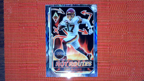 2022 Panini Phoenix #HR-20 Terry McLaurin Hot Routes Near mint or better