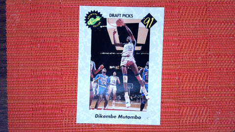 1991 Classic #3 Dikembe Mutombo Near mint or better