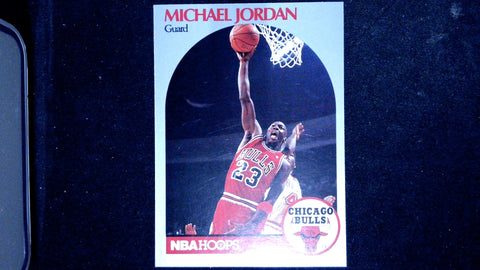 1990-91 Hoops #65 Michael Jordan