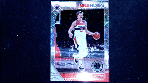 2019-20 Hoops Premium Stock #276 Moritz Wagner Prizms Silver Mojo
