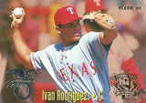 1995 Fleer #1 Ivan Rodriguez / Mike Piazza All-Stars