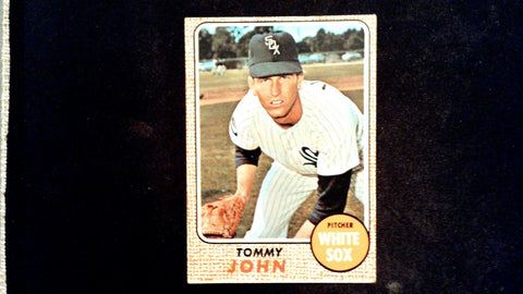 1968 Topps #72 Tommy John