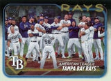 2024 Topps #211 Tampa Bay Rays Rainbow Foil