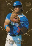 1996 Ultra #587 Mike Piazza Gold Medallion