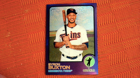 2022 Topps Heritage #186 Byron Buxton Chrome Hot Box Refractor