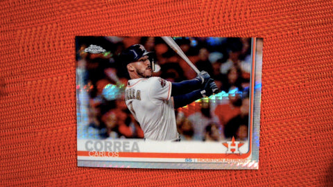 2019 Topps Chrome #64 Carlos Correa Prism Refractor