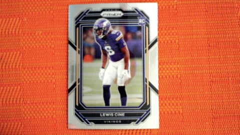 2022 Prizm #380 Lewis Cine Base