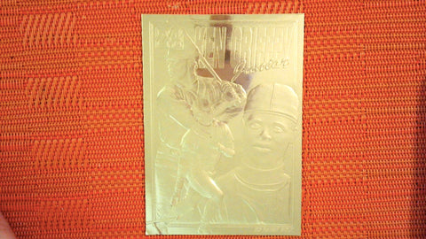 1996 Bleachers 23 Karat Gold Foil Sculptured #NNO Ken Griffey Jr.