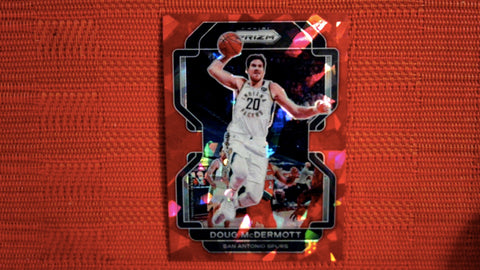 2021-22 Prizm NBA Basketball #40 Doug McDermott Red Cracked Ice