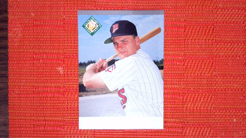 1991 Ultra #382 Chuck Knoblauch Near mint or better