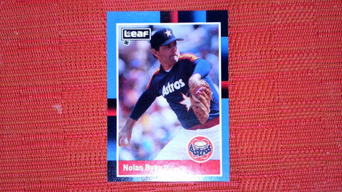 1988 Leaf #77 Nolan Ryan Near mint or better
