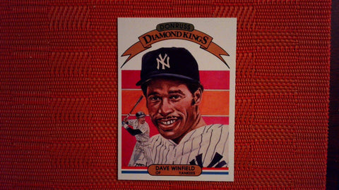 1982 Donruss #18 Dave Winfield Diamond Kings (See Scans) Baseball Default Title