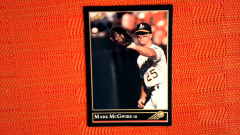 1992 Leaf Series 1 Black Gold Edition #16 Mark McGwire Default Title