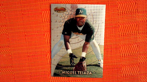 1997 Bowman's Best Preivew Atomic Refractor #BBP 18 Miguel Tejada - Rookie Default Title