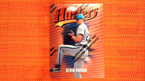1997 Topps Finest Baseball #25 Kevin Brown Protector Refractor Default Title