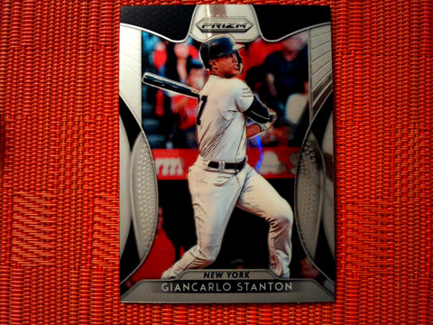 2019 Panini Prizm Baseball  154 Giancarlo Stanton - New York Yankees (Base)