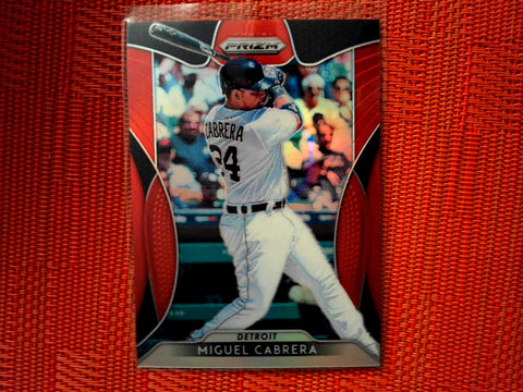 2019 Panini Prizm Baseball  12 Miguel Cabrera - Detroit Tigers  (Red)