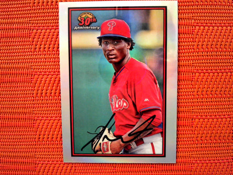 2019 Bowman #B30-SS Sixto Sanchez - Philadelphia Phillies (Chrome 30th Anniversary Bowman)