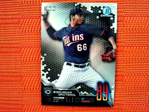 2019 Bowman #BTP-89 Brusdar Graterol - Minnesota Twins (Chrome Bowman Scouts' Top 100 Set)