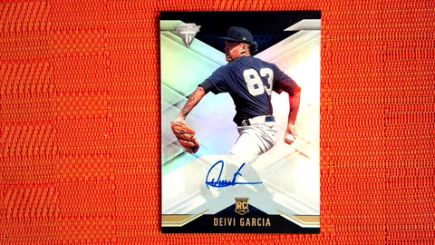 2021 Panini Chronicles Titanium Autographs#6 Deivi Garcia - Rookie Default Title