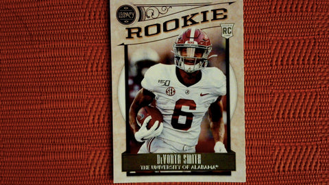 2021 Panini Chronicles Draft Picks Football Base #7 DeVonta Smith Rookie Default Title