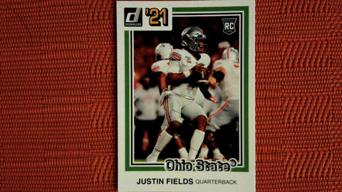 2021 Panini Chronicles Draft Picks Football Score #59 Justin Fields Rookie Default Title