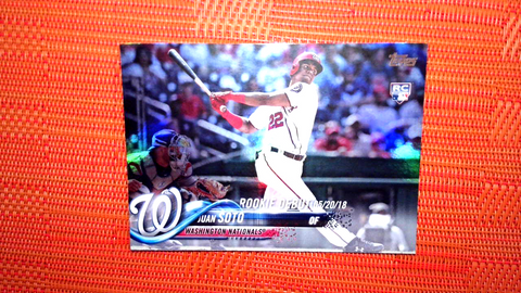 Juan Soto - 2018 Topps Update Rookie Debut #US104 RAINBOW FOIL SP RC Rookie