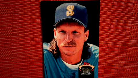 1992 TOPPS STADIUM CLUB BASEBALL CARD #720 - RANDY JOHNSON / SEATTLE MARINERS (SEE SCANS)