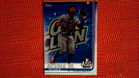 2019 Topps Update Series ~ Ronald Acuna Jr. 2nd Year #US220 Atlanta Braves