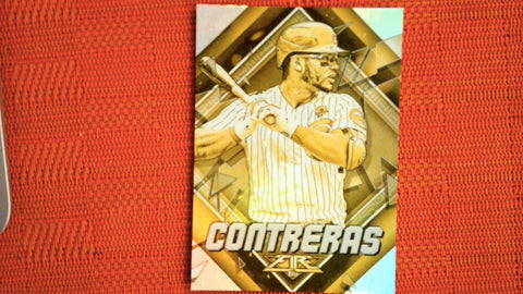 2022 Topps Fire #58 Willson Contreras Gold Minted Default Title