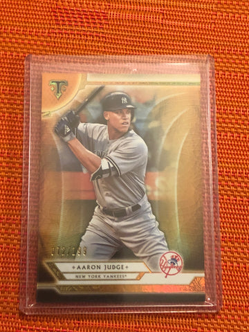 2018 TRIPLE THREADS AMBER PARALLEL AARON JUDGE 72/199 (R